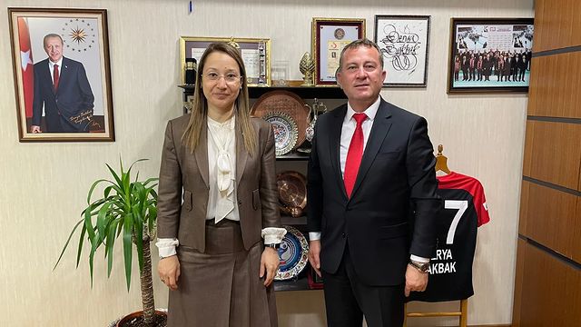 Gaziantep Milletvekili Derya Bakbak, Nizip Belediye Başkanı Ali Doğan'ı TBMM'de Ağırladı