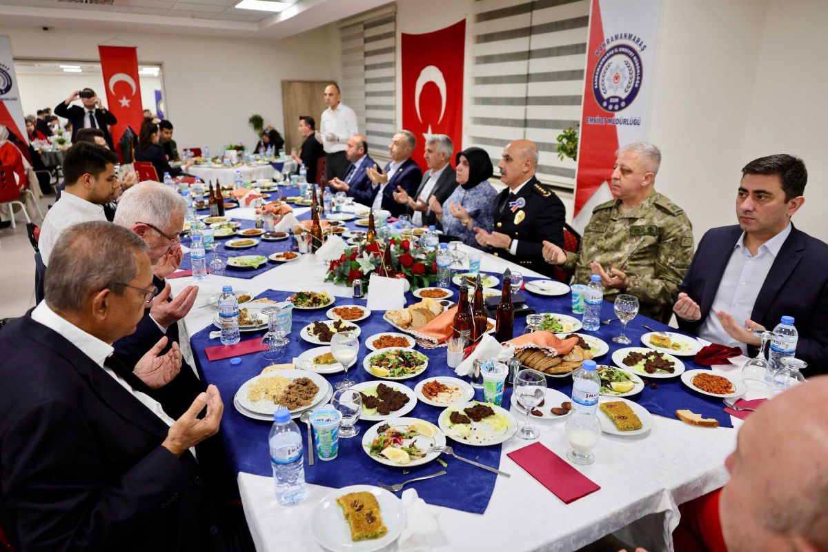 Türk Polis Teşkilatı İftar Programında Şehit Aileleri ve Gaziler Onurlandırıldı