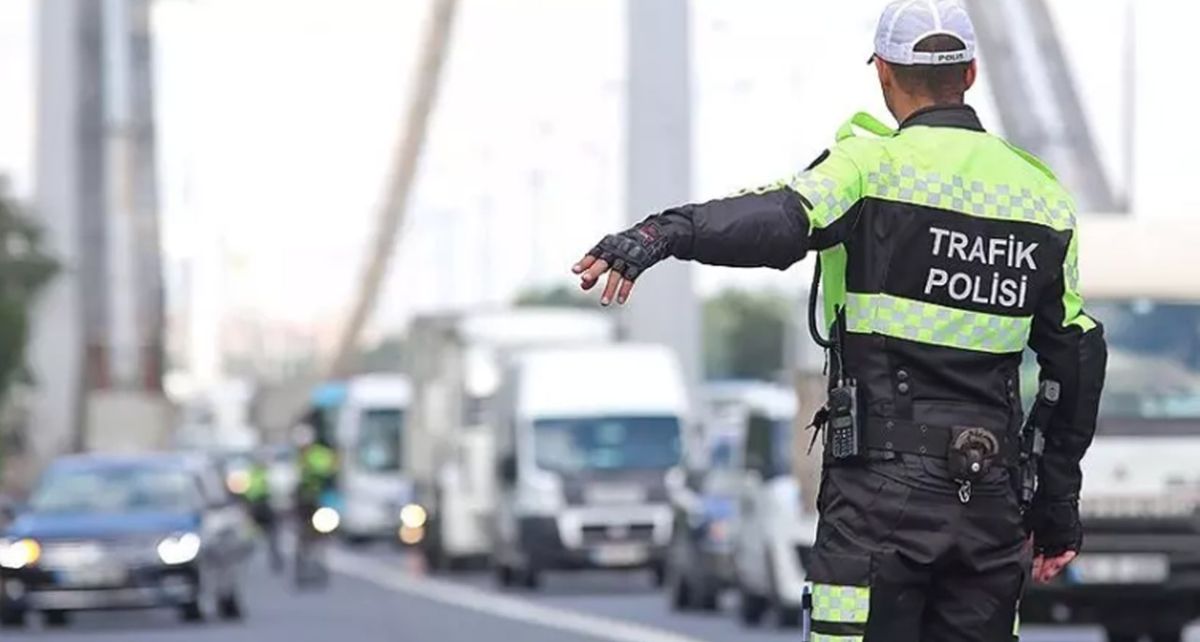 Araç İçi Ekranlara Sıkı Denetim: 21 Bin TL Ceza Yolda!