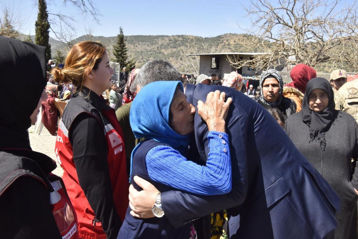 Kilis Valisi Tahir Şahin, Musabeyli ilçesindeki cenaze törenine katıldı