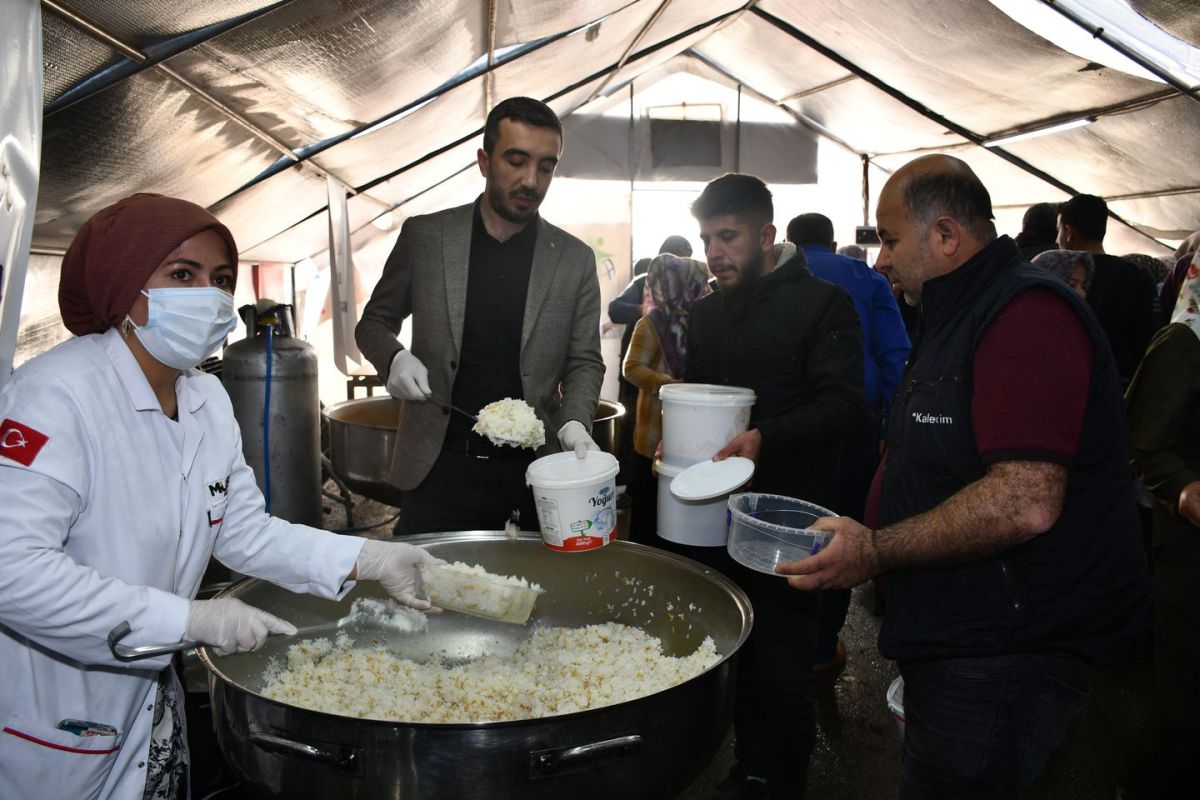 MÜSİAD Adıyaman, Yardıma Muhtaç Bireylere Destek Verdi