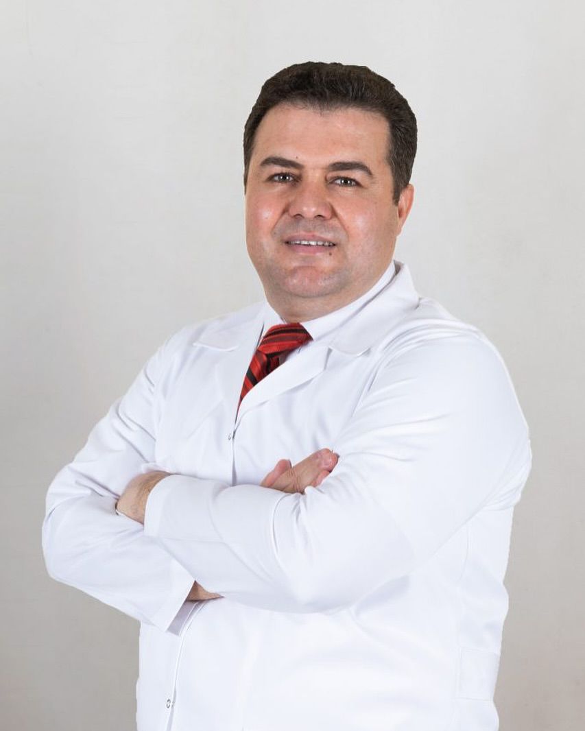 Sanko Üniversitesi'nden Klinik Mikrobiyoloji Uzmanı Dr. Öğr. Üyesi Mustafa Tanrıverdi, Doçentlik unvanını kazandı.