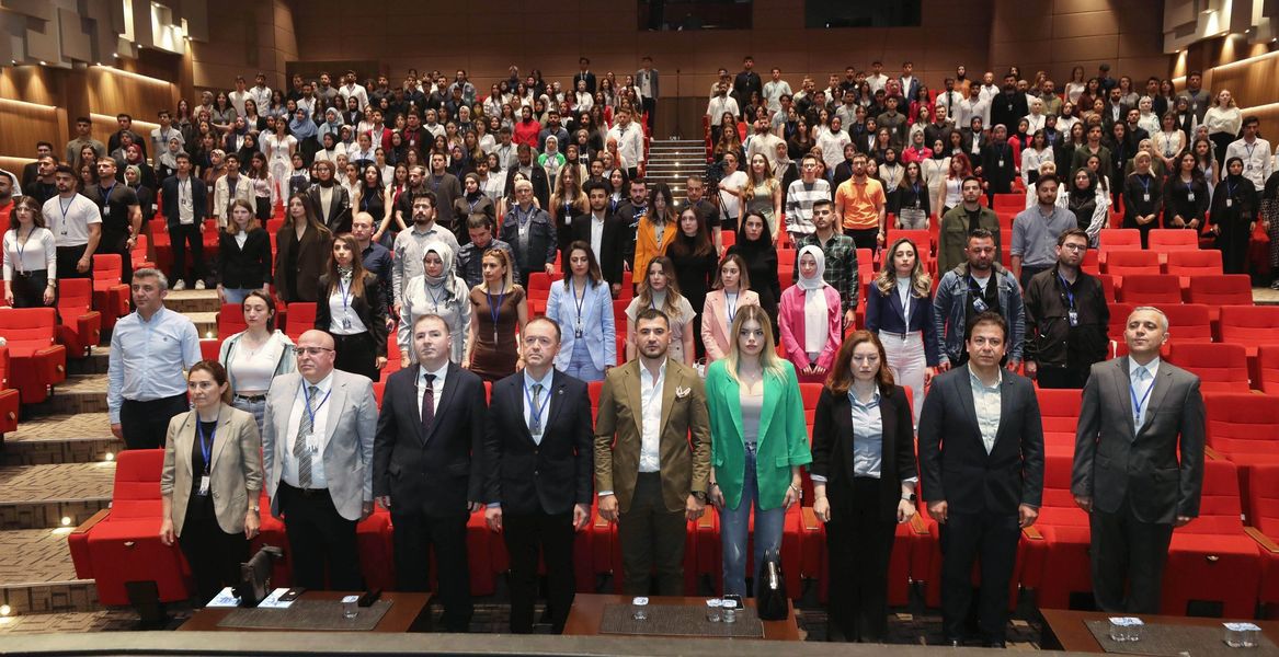 Gaziantep Üniversitesi Diş Hekimliği Fakültesi’nde 1. Ulusal Bahar Sempozyumu Düzenlendi