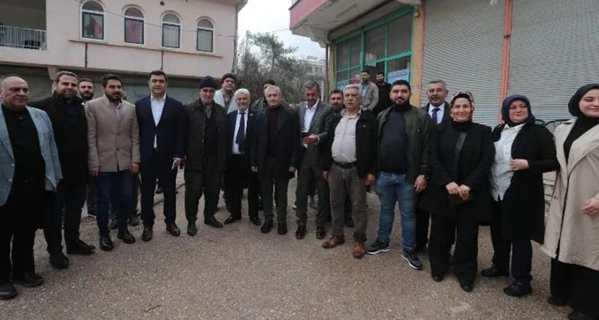 Ak Parti Şahinbey İlçe Teşkilatı Yamaçtepe Mahallesi'ni Ziyaret Etti