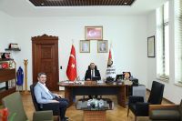 Kahramanmaraş Gençlik ve Spor İl Müdürü Cemil Boz, Onikişubat Belediye Başkanı Hanifi Toptaş'ı Ziyaret Etti