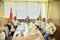 Gaziantep'te Triko Örgü Sektörüyle İlgili Toplantı ve Fuar Hazırlıkları Yapıldı