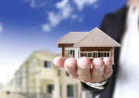 Konut fiyatları altın bazında rekor düşüşte