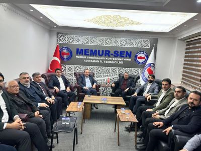 Memur Sen Genel Başkan Yardımcısı Hüseyin Öztürk, Adıyaman'da AK Parti Milletvekili Mustafa Alkayış ile bir araya geldi.