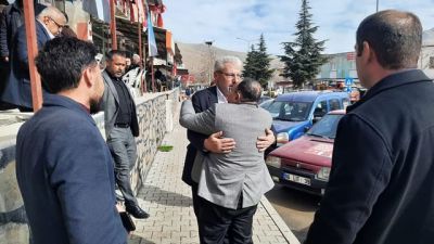 Kahramanmaraş Ekinözü'nde Siyaset Hareketleniyor: Cumhur İttifakı Adayı Harun Şahin ve Veli Böke Mahalle Ziyaretinde