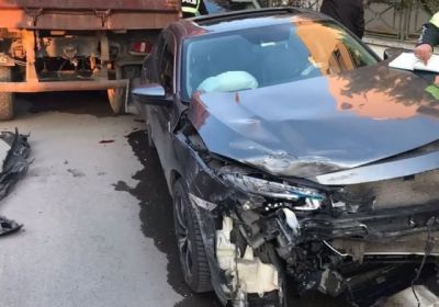 Hatay Milletvekili Mehmet Güzelmansur İskenderun'da trafik kazası geçirdi, yaralılar var.