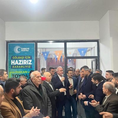 Adıyaman'ın Gölbaşı ilçesi, 31 Mart yerel seçimleri için AK Parti'nin heyecanla hazırlanıyor. AK Parti Milletvekili Hüseyin Özhan'ın katıldığı bir etkinlikle seçim heyecanı doruk noktasına çıktı.