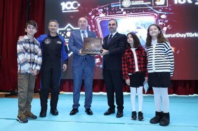 Kahramanmaraş'ta Gençlik Buluşması Etkinliği: Bakan Kacır ve astronot Gezeravcı Üniversiteyi Ziyaret Etti