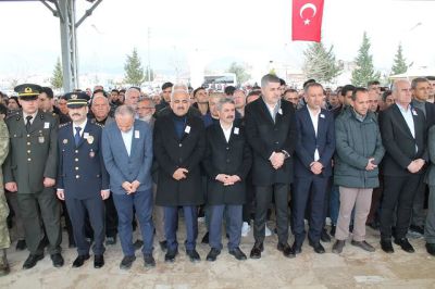 Kahraman Şehit Abdulkadir Akıncı, Dualarla Toprağa Verildi