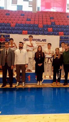 Kilisli Judocu Mehmet Sıraç Korkmaz, Okul Sporları Judo turnuvasında üçüncülük elde etti.