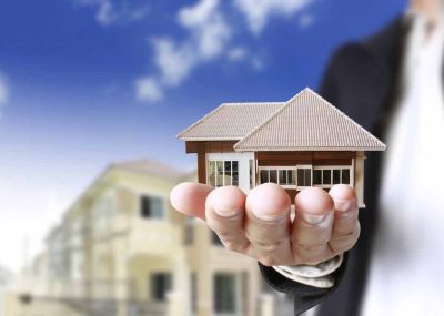 Konut fiyatları altın bazında rekor düşüşte