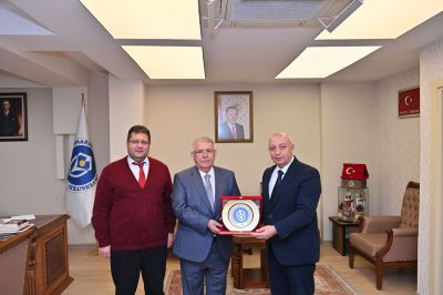 Kahramanmaraş Üniversitesi Rektörü, Onikişubat Belediye Başkanını Onur Konuğu Olarak Ağırladı.