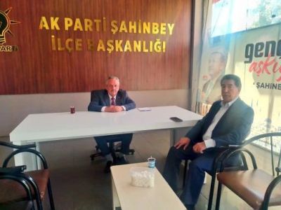 AK Parti Şahinbey İlçe Başkanlığında İletişim Kanalları Aktif Tutuluyor