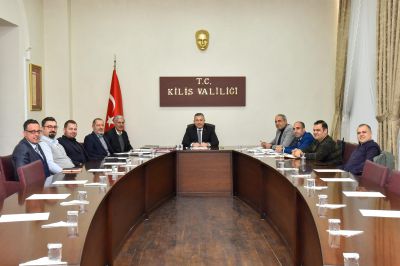 Kilis Valisi Tahir Şahin önderliğinde Polateli OSB için önemli toplantı gerçekleştirildi