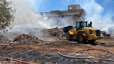 Oğuzeli Fen İşleri Müdürlüğü yangına müdahale etti