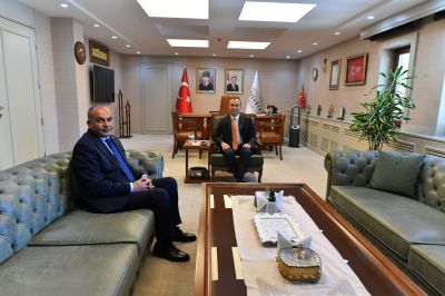MHP Gaziantep İl Başkanı Mustafa Bozgeyik, Valilikte gerçekleştirdiği ziyarette işbirliğini vurguladı.