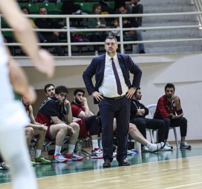 Gaziantep Basketbol Takımı'nın Baş Antrenörü Ali Yıldırım, Takımın Zorlu Karşılaşması İçin Değerlendirme Yaptı