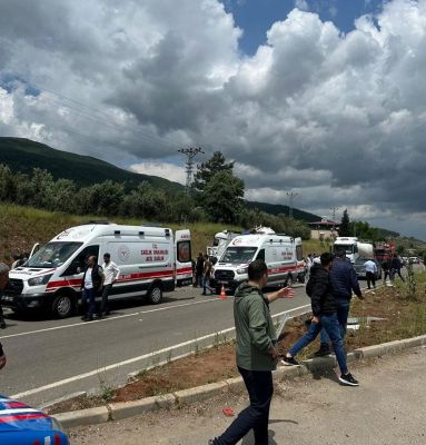 Gaziantep İslahiye'de Trafik Kazası: Başsağlığı ve Acil Şifa Temennileri Yükseliyor