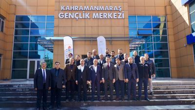 Tarım, Orman ve Köyişleri Komisyonu Başkanı Vahit Kirişci, Kahramanmaraş'ta gençlik politikaları ve şehrin sosyal dinamikleri üzerine ziyaretlerde bulundu.