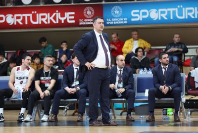 Gaziantep Basketbol Takımı'nın Baş Antrenörü Ali Yıldırım, Önemli bir maçta rakiplerine karşı saygı duymanın gerekliliğini vurguladı.