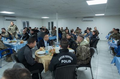 Gaziantep Valisi Kemal Çeber İftar Programında Polis Teşkilatıyla Buluştu